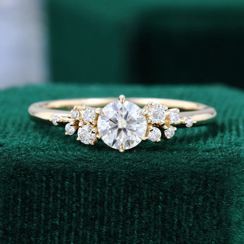 Round Moissanite Flip🏵️ Snowdrift Six Claw Ring